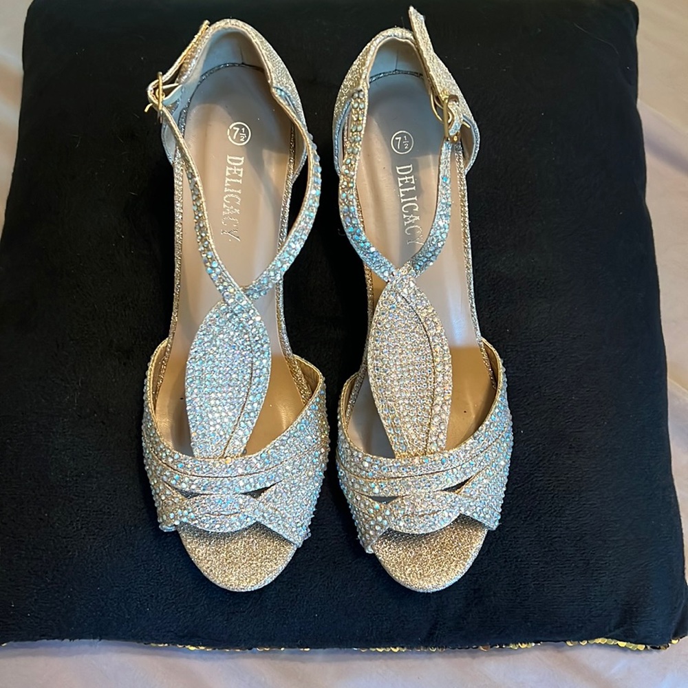 Rose gold glitter women’s 3 inch heels